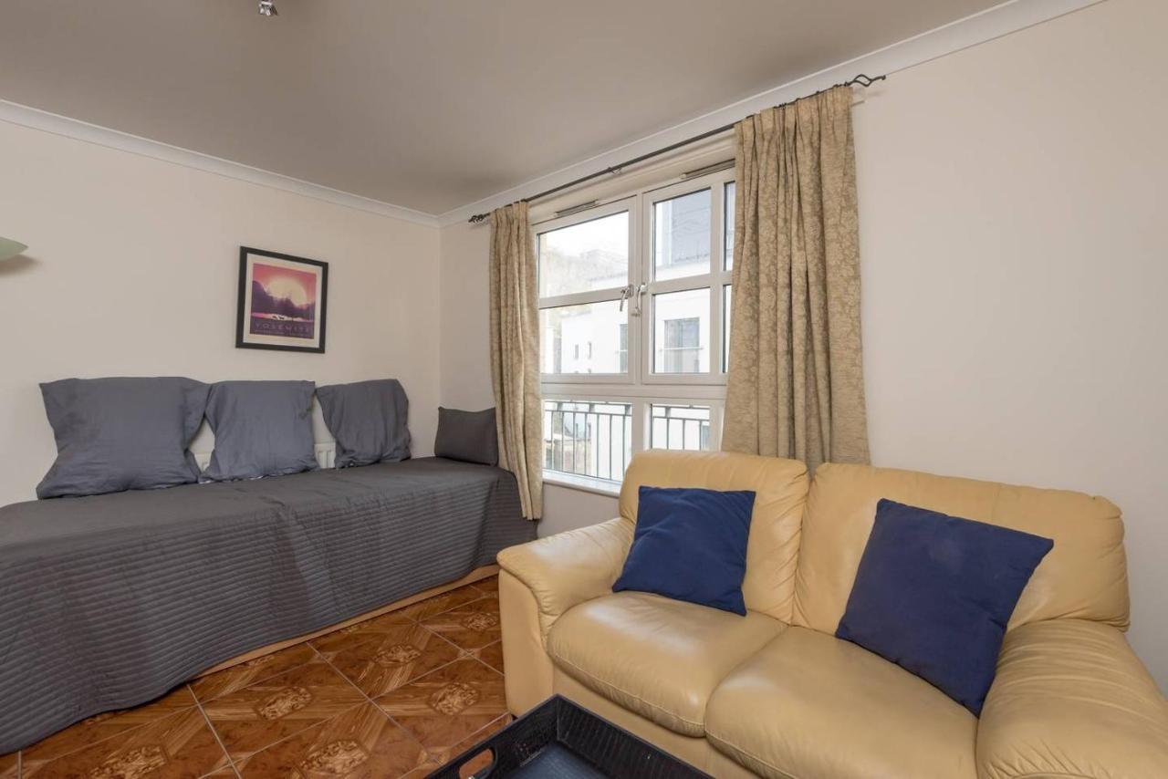 Joivy Cozy & Central 2 Bedroom Apt W Parking Εδιμβούργο Εξωτερικό φωτογραφία